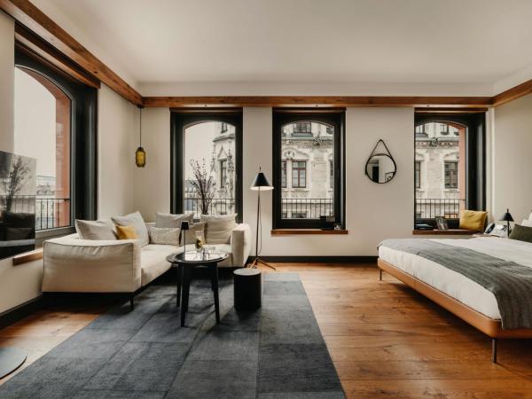 DO & CO Hotel München : photo 1 de la chambre suite junior deluxe