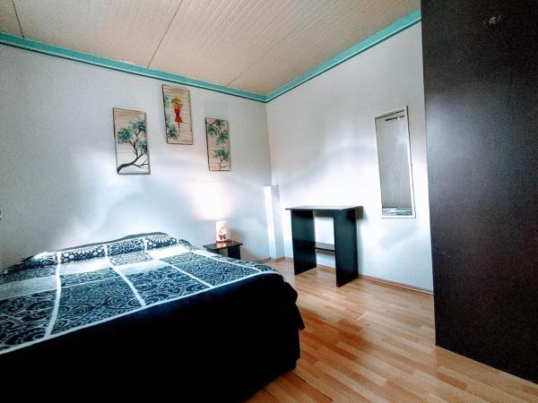 HOM Roma : photo 1 de la chambre chambre double standard avec salle de bains commune