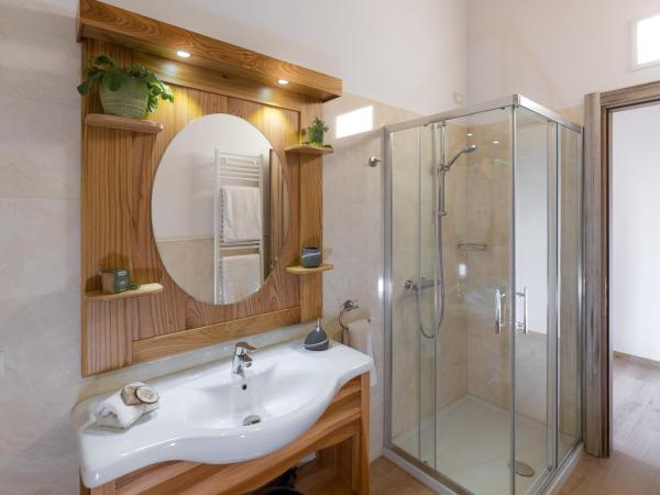 Agriturismo Ai Dossi : photo 5 de la chambre chambre double - vue sur piscine