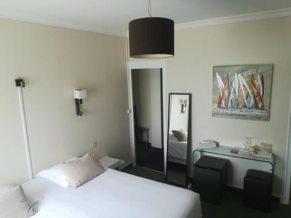 Le Continental : photo 1 de la chambre chambre double - vue sur mer