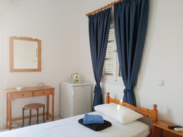Ammosis Inn : photo 3 de la chambre chambre triple standard
