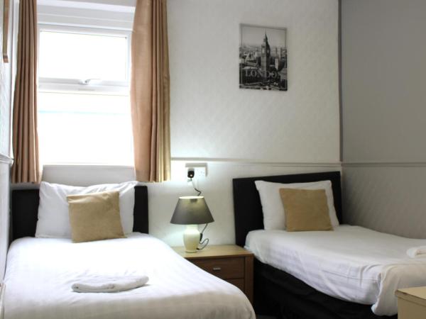 Calypso hotel Blackpool : photo 5 de la chambre chambre lits jumeaux