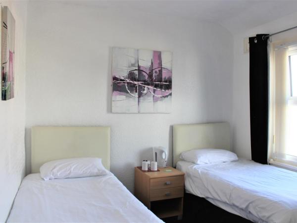 Henson Hotel Pleasure Beach : photo 2 de la chambre chambre lits jumeaux standard