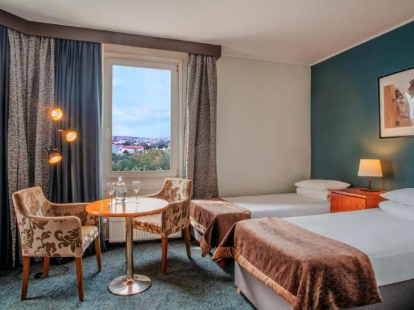 Plaza Prague Hotel - Czech Leading Hotels : photo 3 de la chambre chambre familiale