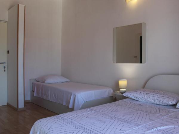 Villa Brajković : photo 6 de la chambre chambre triple avec balcon