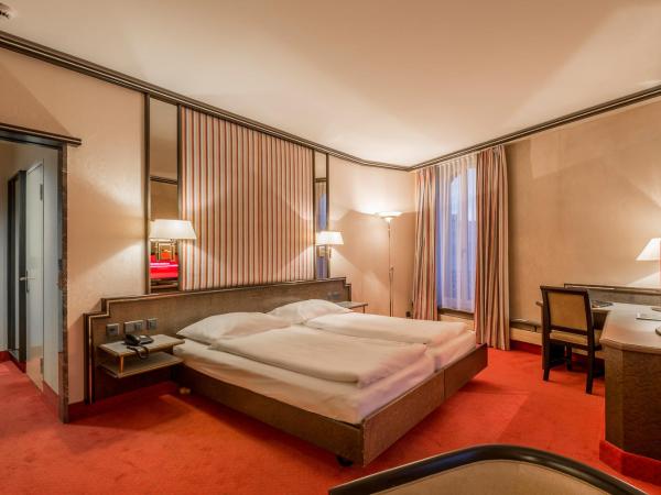 Hotel Monopol Luzern : photo 3 de la chambre chambre double