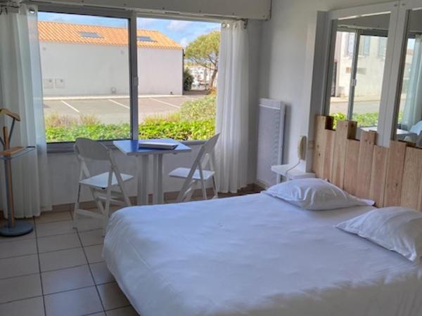 Hotel Bord A Bord : photo 1 de la chambre chambre double familiale