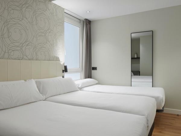 Hotel Arrizul Beach : photo 2 de la chambre chambre lits jumeaux avec lit d’appoint - 301
