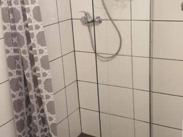 Apartmenthaus beim LKH Graz : photo 6 de la chambre chambre triple basique