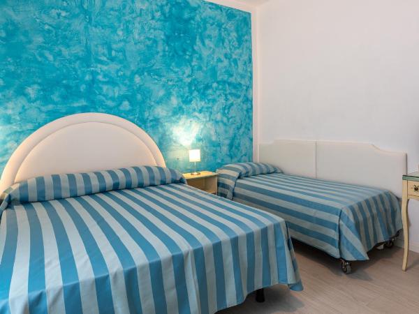 Hotel Paolina : photo 6 de la chambre chambre triple