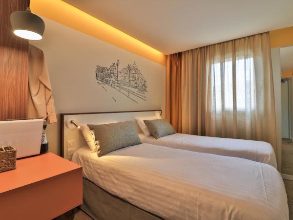 Hotel du Pin Nice Port : photo 1 de la chambre chambre lits jumeaux standard