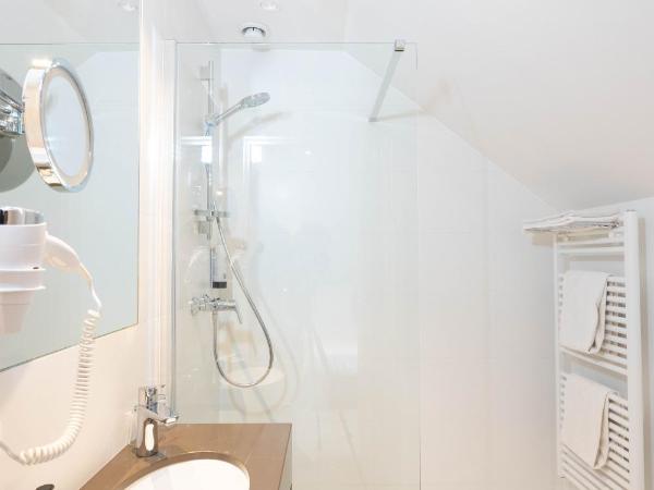 Hotel du Théâtre : photo 6 de la chambre chambre double Économique