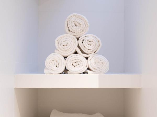 Hotel du Théâtre : photo 4 de la chambre studio familial