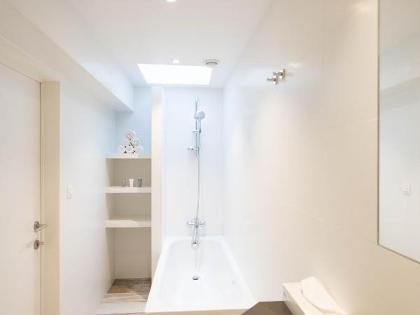 Hotel du Théâtre : photo 6 de la chambre studio familial