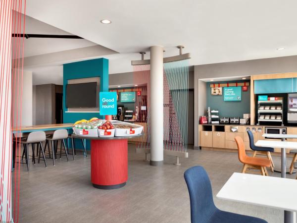 Avid Hotel - Ft Lauderdale Airport - Cruise, an IHG Hotel : photo 6 de la chambre chambre lit king-size standard