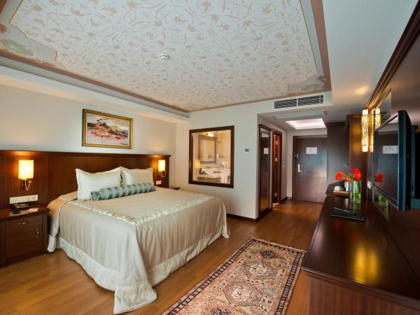 Prime Boutique Hotel : photo 7 de la chambre chambre de luxe avec vue partielle sur la mer