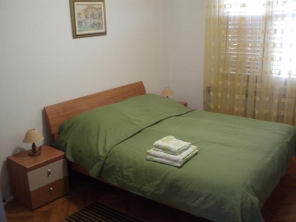 Apartments and Rooms Irena : photo 9 de la chambre chambre double