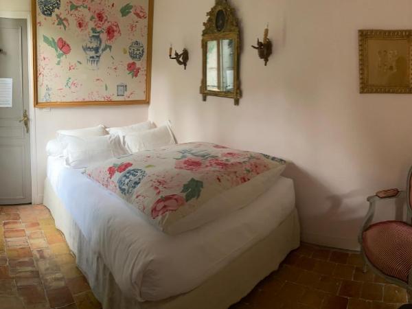 La Maison d'Aline - Honfleur - Maison d'Hôte De Charme A La Normande : photo 1 de la chambre petite chambre double