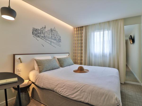 Hotel du Pin Nice Port : photo 1 de la chambre chambre double ou lits jumeaux confort 