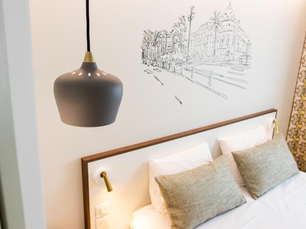 Hotel du Pin Nice Port : photo 7 de la chambre chambre double ou lits jumeaux confort 
