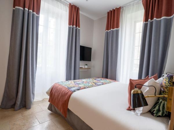 Auberge De Saint-Rémy - Hôtel - Restaurant Gastronomique Étoilé - Saint Rémy de Provence : photo 2 de la chambre chambre familiale