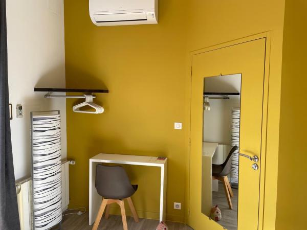 Hôtel Mirano : photo 4 de la chambre chambre double - accessible aux personnes à mobilité réduite 