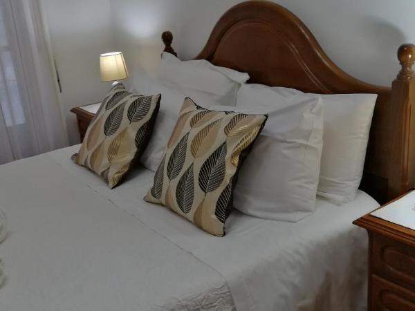Gouveia Residence : photo 4 de la chambre chambre familiale deluxe
