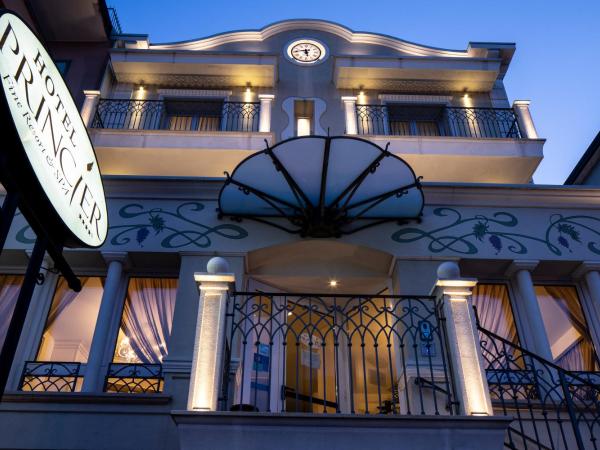 Princier Fine Resort & SPA : photo 2 de la chambre suite junior - vue sur mer (2 adultes)