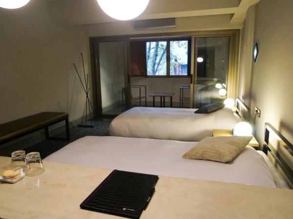 Prodeo Hotel + Lounge : photo 3 de la chambre suite lits jumeaux standard 