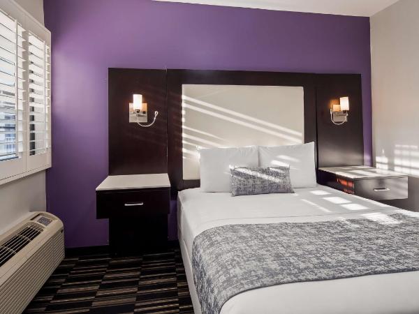 SureStay Hotel by Best Western Beverly Hills West LA : photo 3 de la chambre chambre lit queen-size - non-fumeurs