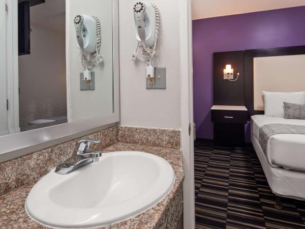 SureStay Hotel by Best Western Beverly Hills West LA : photo 4 de la chambre chambre lit queen-size - non-fumeurs