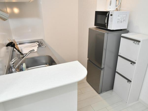 CRYSTAL & RESORT FUKUOKA : photo 4 de la chambre chambre double avec lit d'appoint