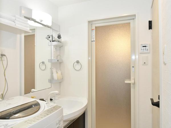 CRYSTAL & RESORT FUKUOKA : photo 4 de la chambre chambre lits jumeaux Économique