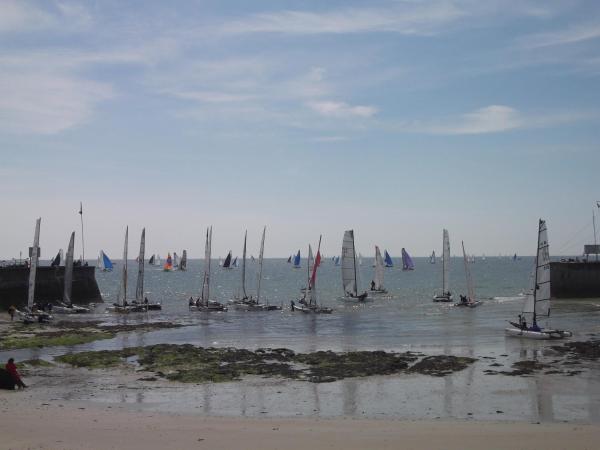 Les Rochers : photo 8 de la chambre chambre double - vue sur mer