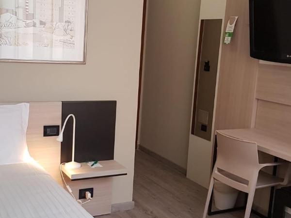 Hotel Gran Torino : photo 1 de la chambre chambre simple