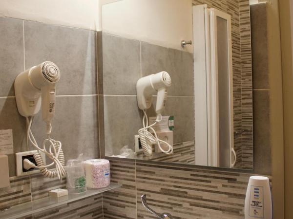 Hotel Gran Torino : photo 3 de la chambre chambre simple