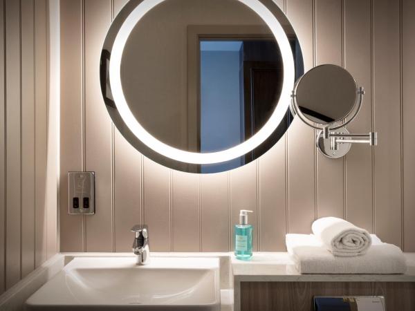 Leonardo Royal Hotel Edinburgh : photo 5 de la chambre chambre double exécutive