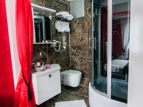 Ag Şişli Hotel : photo 3 de la chambre suite de luxe avec bain à remous