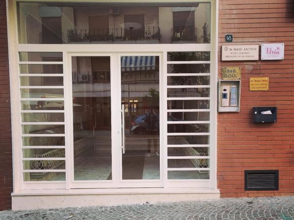 Viria B&B Sorrento : photo 4 de la chambre chambre double deluxe avec balcon