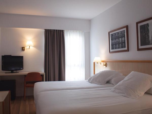 Hotel Ezeiza : photo 1 de la chambre chambre lits jumeaux