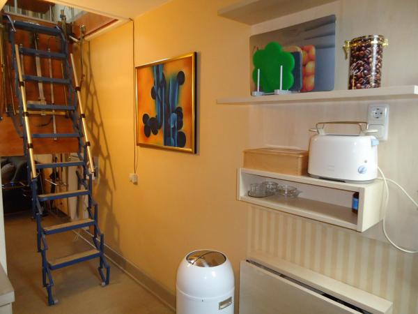 Air Boardinghouse Tulip Stockum, zu Fuß - 3 Minuten zur Messe : photo 8 de la chambre appartement en duplex