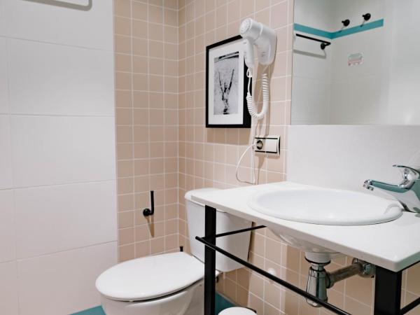 The Little Corner B&B : photo 8 de la chambre chambre double supérieure