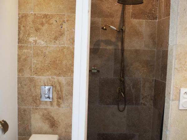 GOOD KNIGHT : photo 6 de la chambre chambre double deluxe avec vue sur château