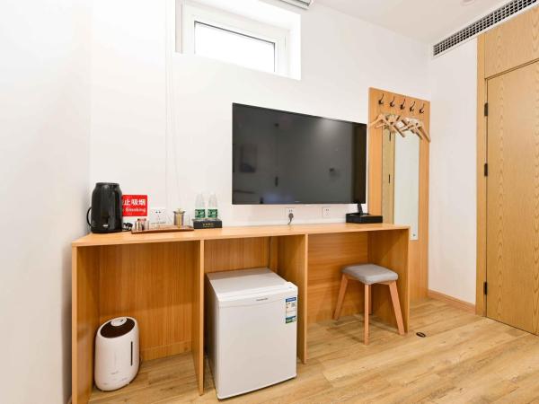 Xingshe Alley Courtyard Hotel Beijing Wangfujing Forbidden City Branch : photo 6 de la chambre li yuan two bedroom suite