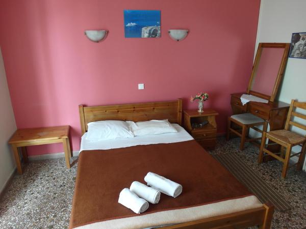 Hotel Alexandrion : photo 2 de la chambre chambre double