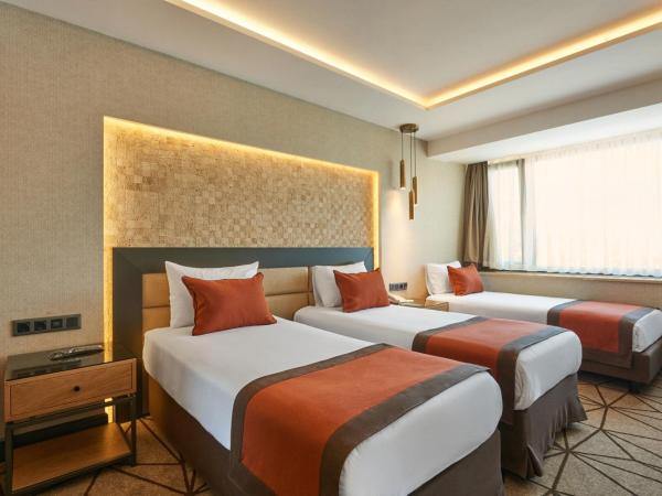 Grand Hotel Gulsoy Old City : photo 2 de la chambre chambre triple