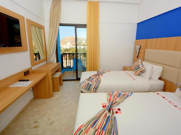Oasis Hotel & Spa : photo 6 de la chambre chambre lits jumeaux