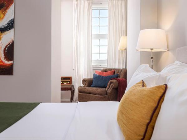 B The Guest Downtown : photo 3 de la chambre chambre double supérieure