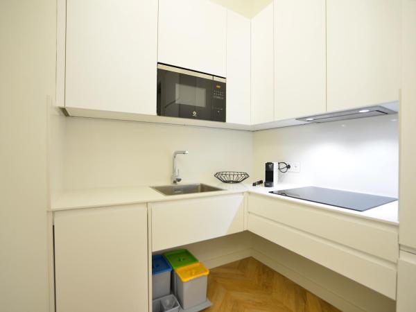 Plaza Mina Suites - Adults Recommended by Luxury Suites Cadiz : photo 4 de la chambre appartement - rez-de-chaussée