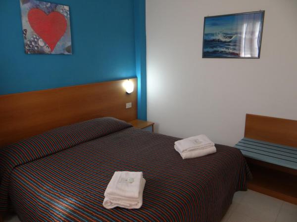 Hotel Amendola Fiera : photo 1 de la chambre chambre double